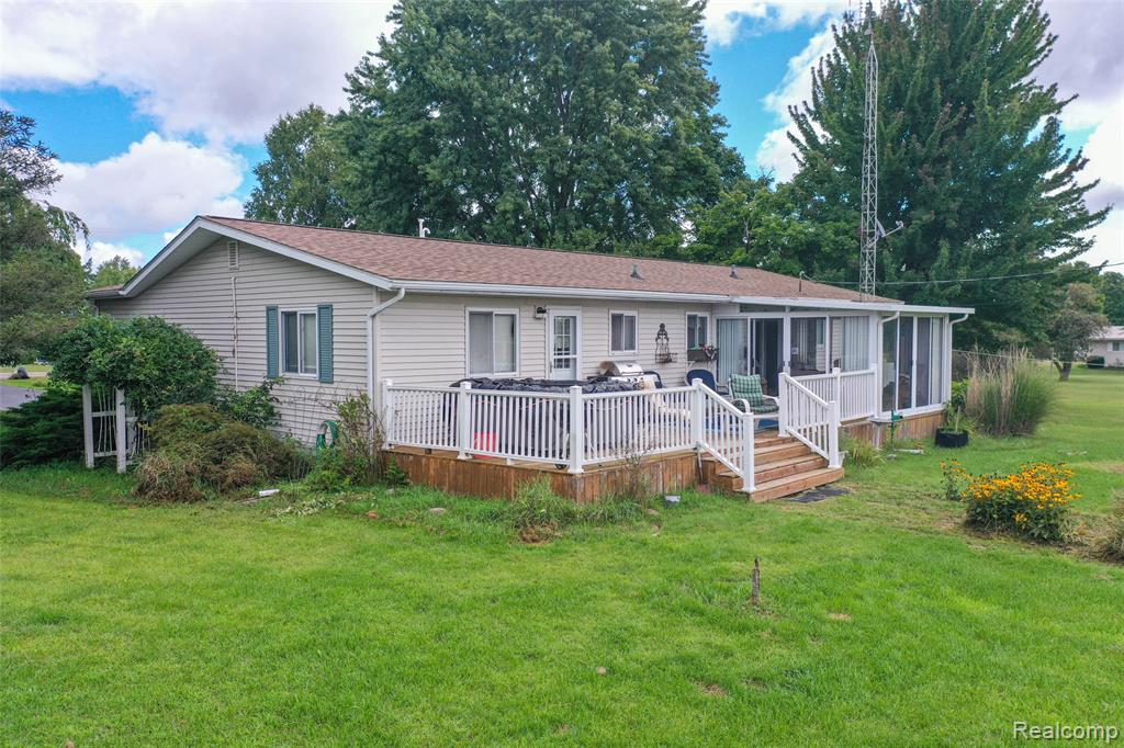 5067 Hemingway Lake Road, Otter Lake, MI 48464 — Photo 27