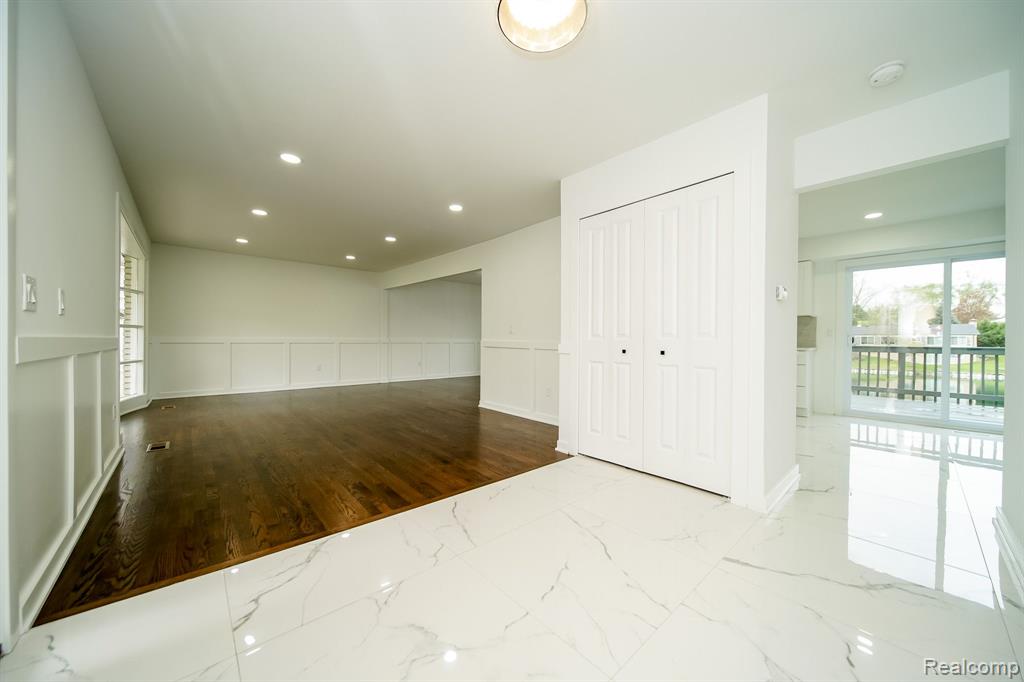 52556 BELLE Crest, Shelby Twp, MI 48316 — Photo 14