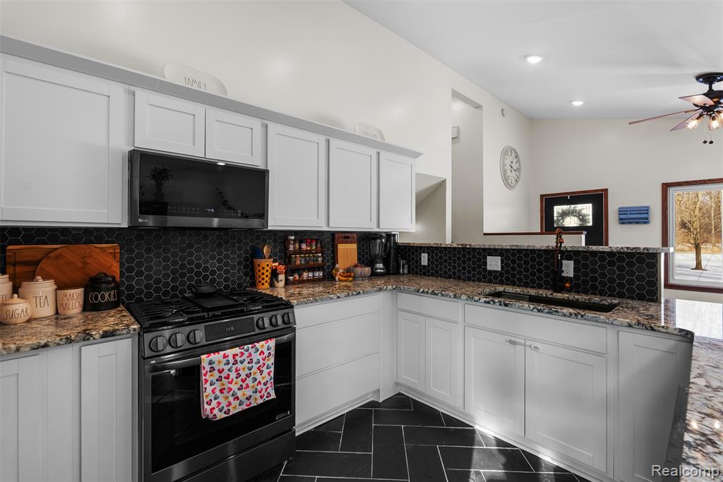 7067 Stanley Rd Road, Flushing, MI 48433 — Photo 7