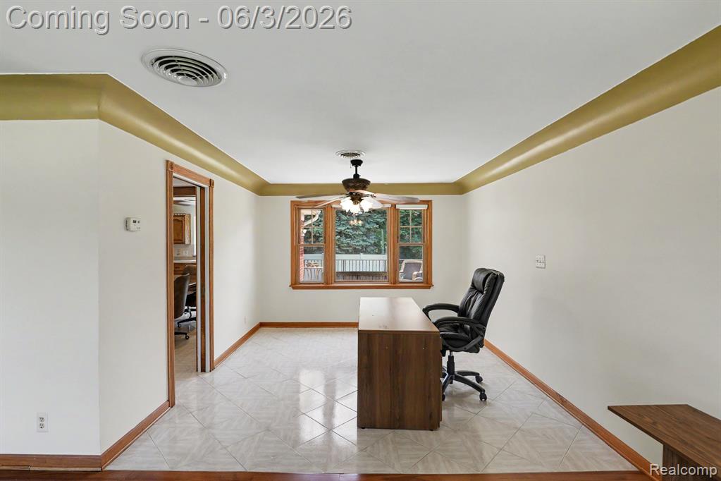 46430 Schoenherr Road, Utica, MI 48315 — Photo 22