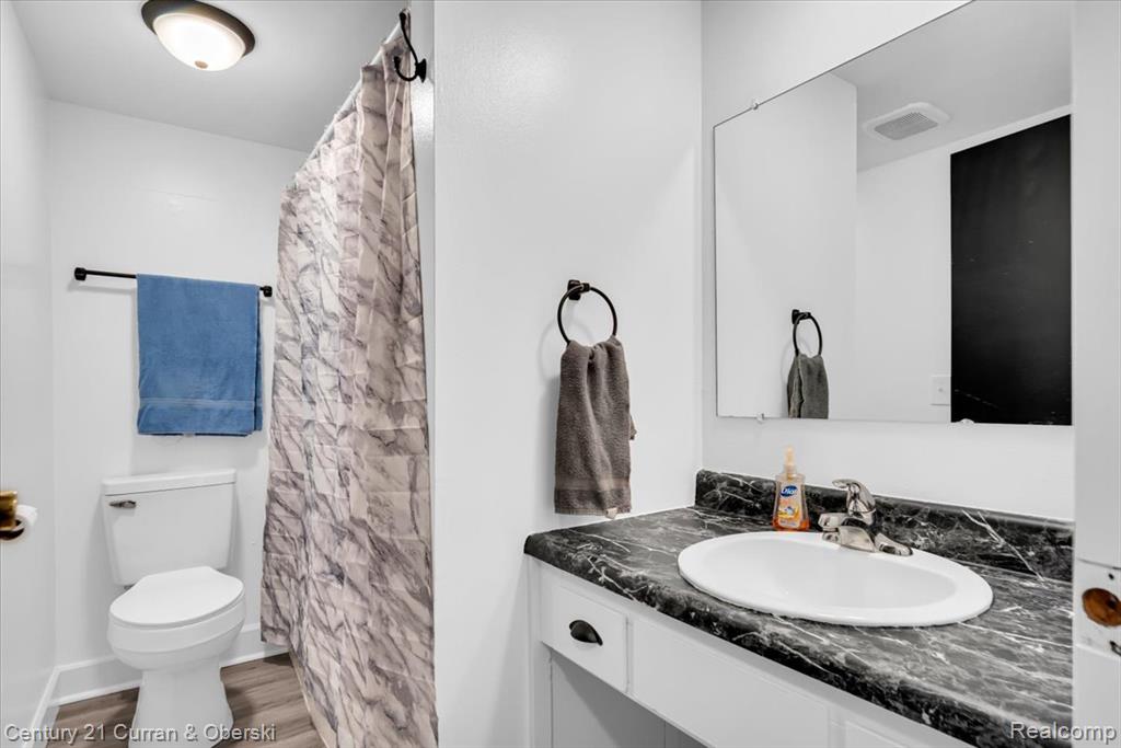 517 John Anderson Court, 71, Monroe, MI 48162 — Photo 14