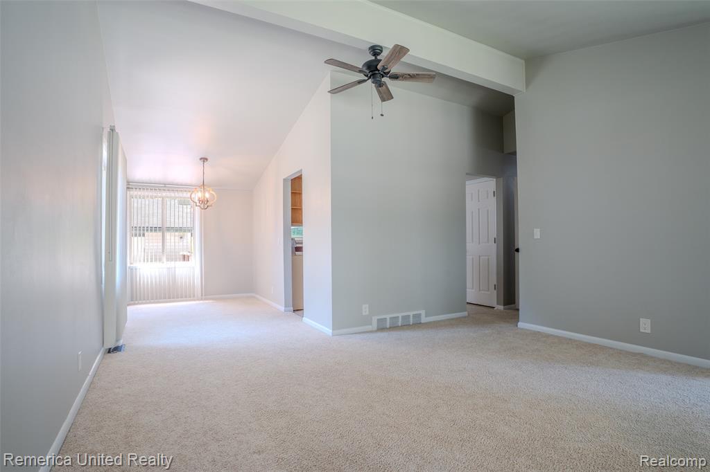839 Sweetbriar, Milford, MI 48381 — Photo 26