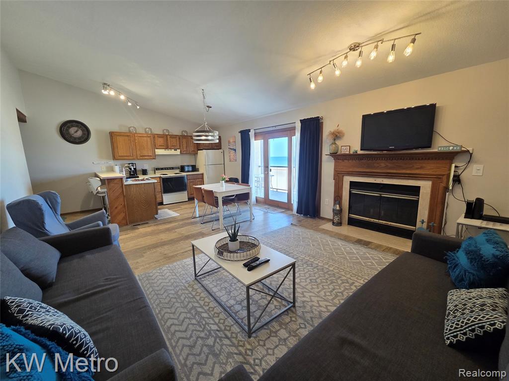6520 N Us 23, 26, Oscoda, MI 48750 — Photo 4