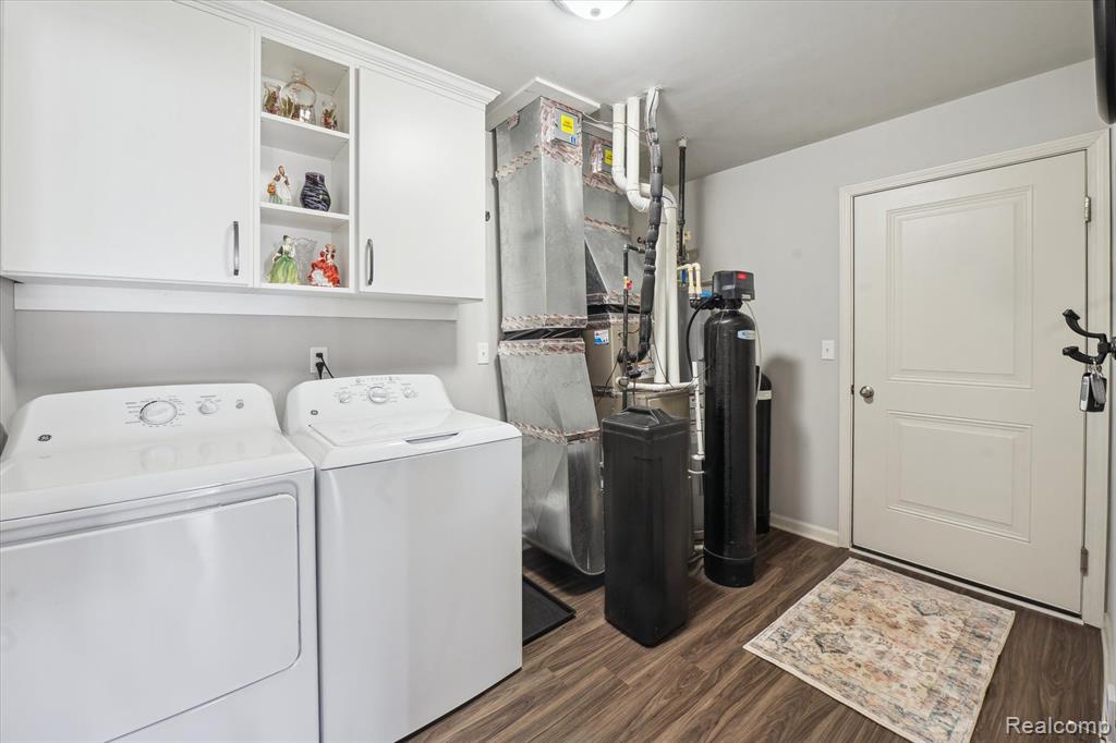 9948 Ridge Run, Howell, MI 48855 — Photo 18