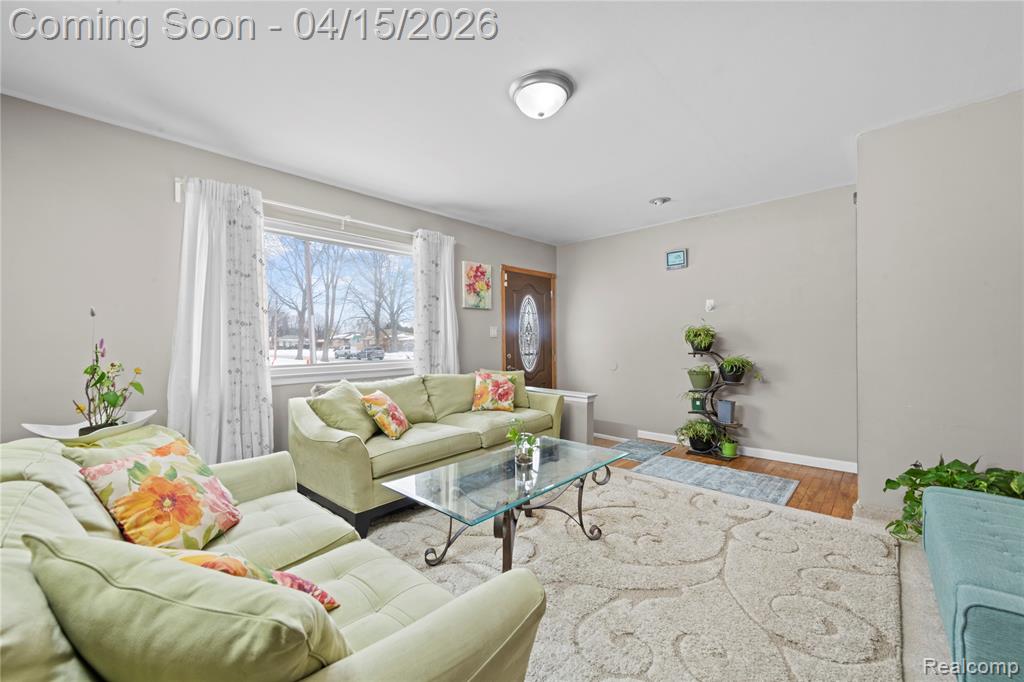 12876 Martin Road, Warren, MI 48088 — Photo 6