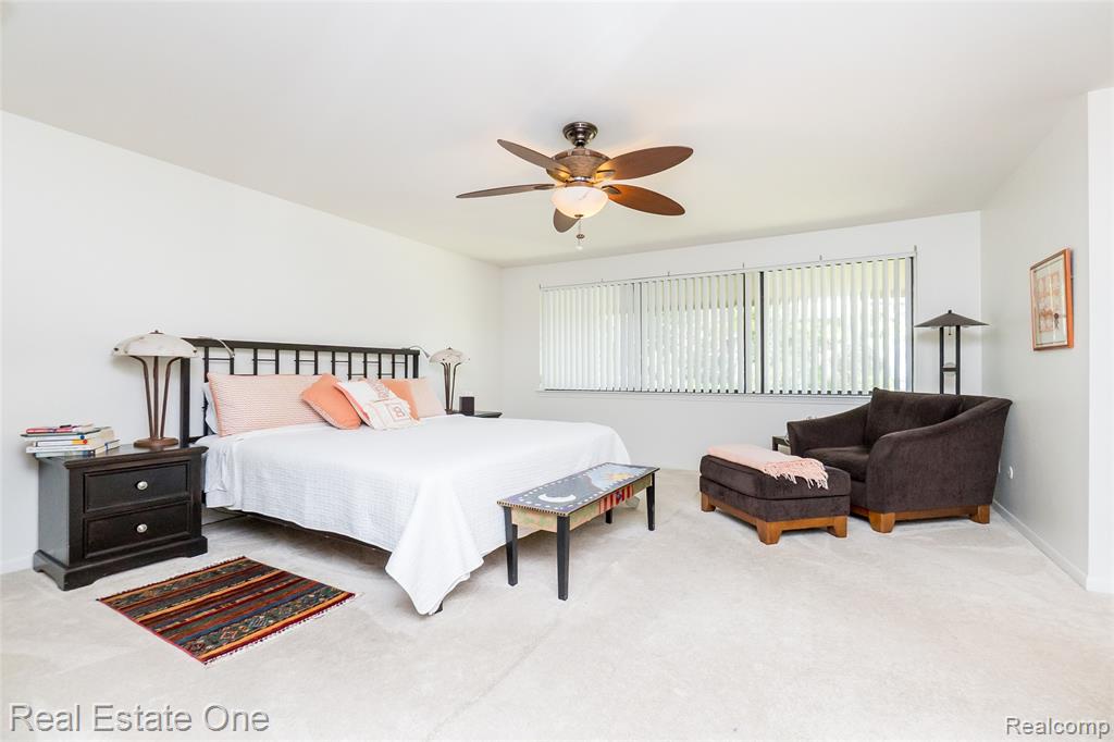 7308 Creek View Circle, West Bloomfield, MI — Photo 39