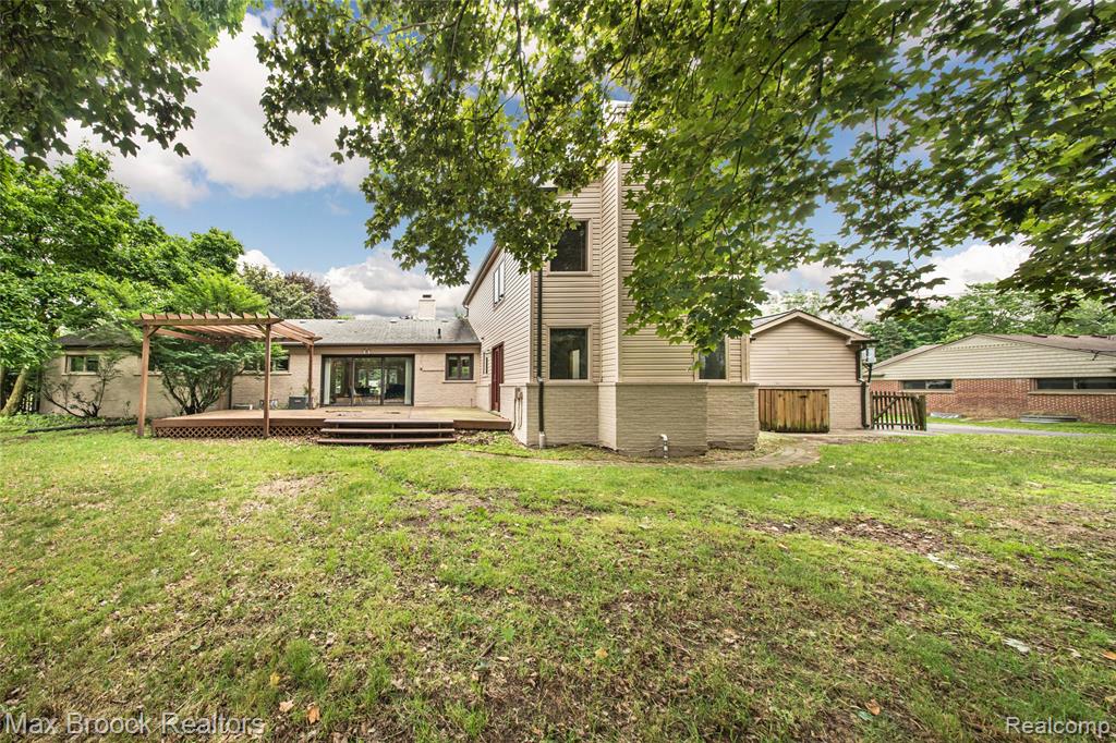 6730 Halyard Road, Bloomfield Hills, MI 48301 — Photo 54