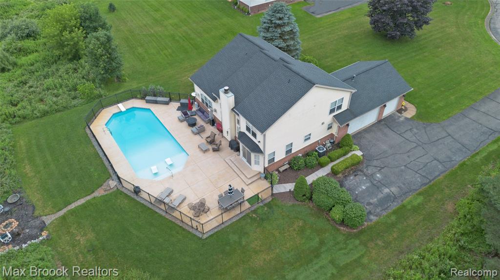 1478 Courtney Court, Hartland, MI 48353 — Photo 70