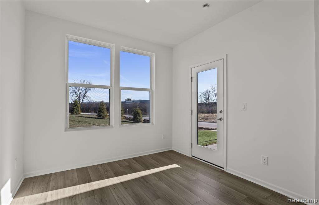 5570 East Spaniel Drive, Ann Arbor, MI 48108 — Photo 26