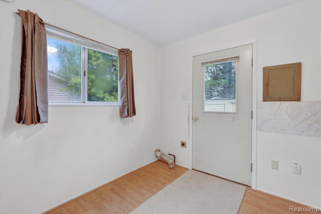 4739 Joan Lane, Pinckney, MI 48169 — Photo 24