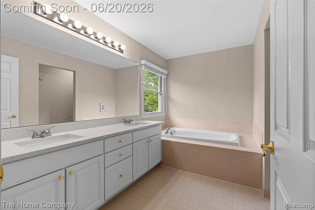 41278 Scarborough Lane, Novi, MI — Photo 35