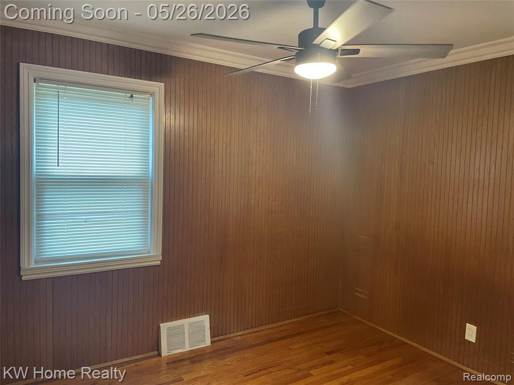 16853 Lincoln Avenue, Eastpointe, MI 48021 — Photo 10