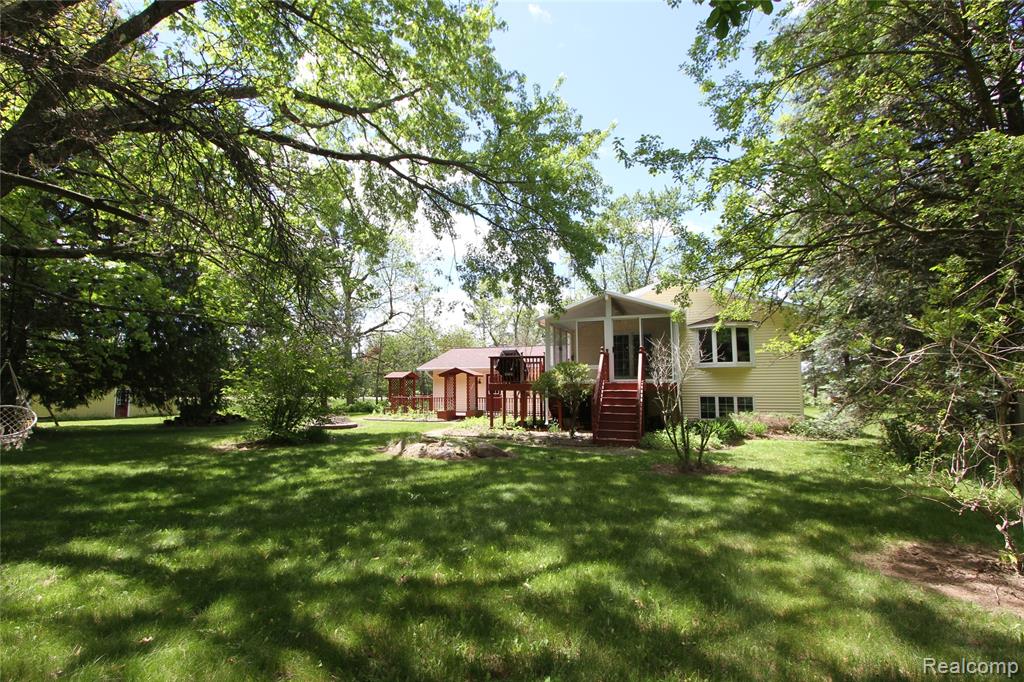 370 N YOUNGS Road, Attica, MI 48412 — Photo 7