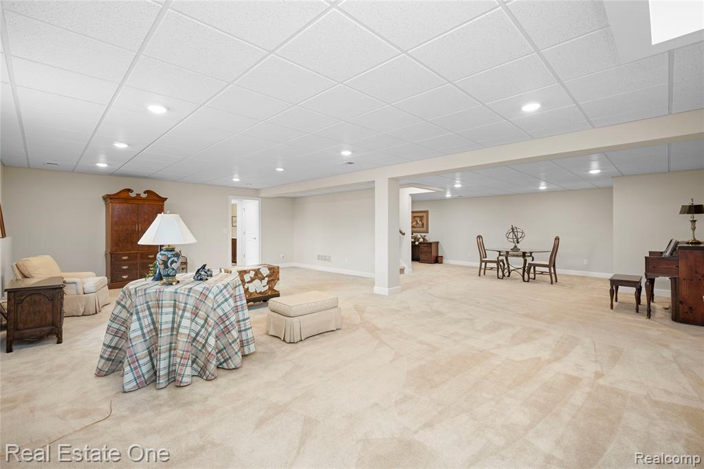 49031 Honey Tree Court Court, Northville, MI 48168 — Photo 37