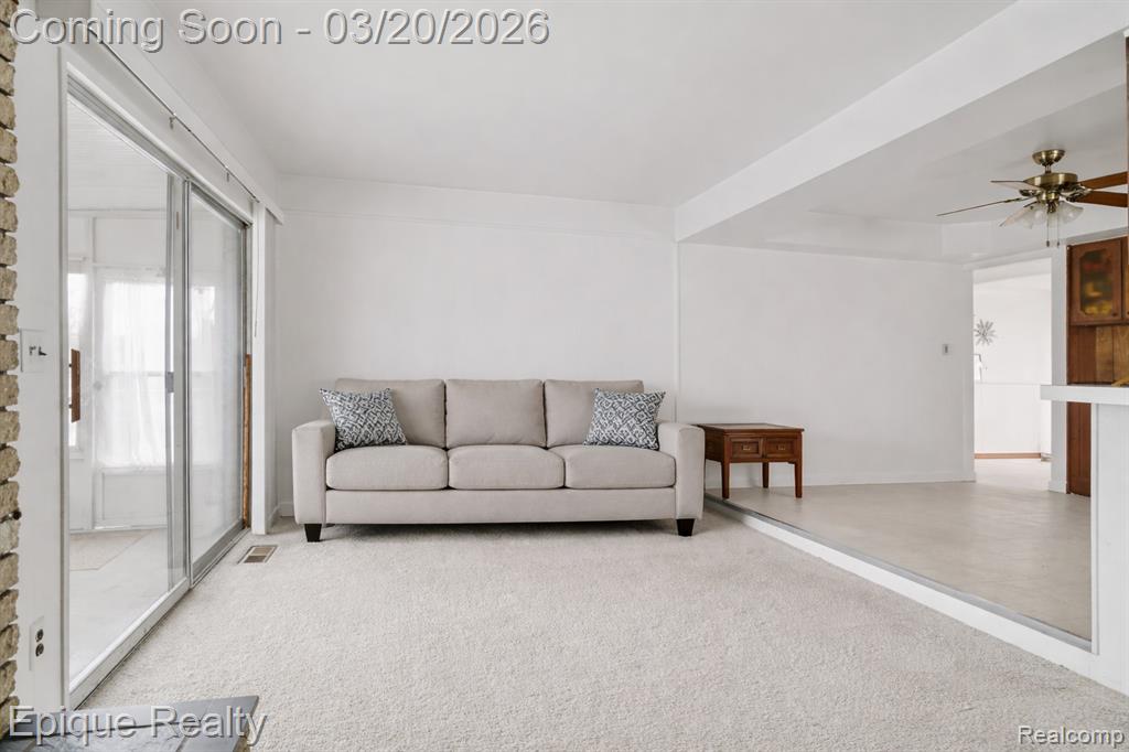 4272 Gunther Drive, Sterling Heights, MI 48310 — Photo 9