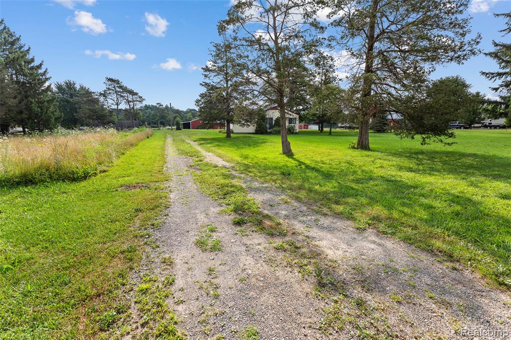 25245 Bell Road, New Boston, MI 48164 — Photo 15