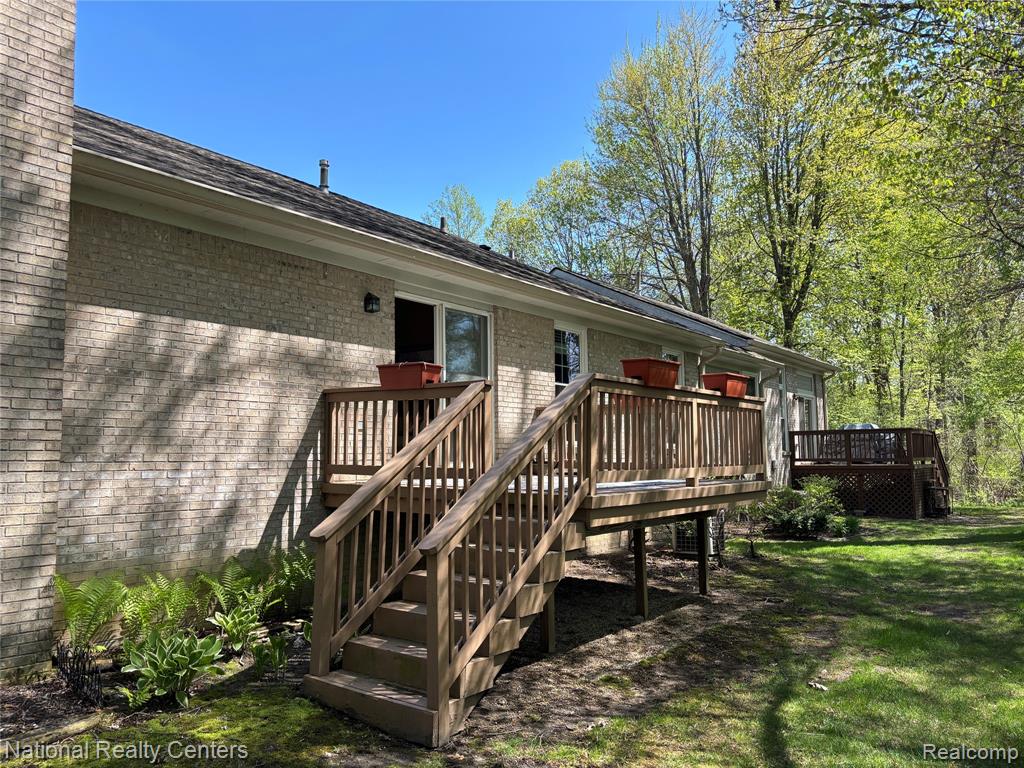 41642 Haggerty Woods Court, Canton, MI 48187 — Photo 29