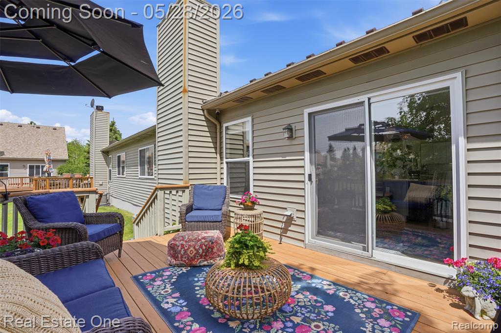 265 Winslow Circle, Commerce Twp, MI 48390 — Photo 33