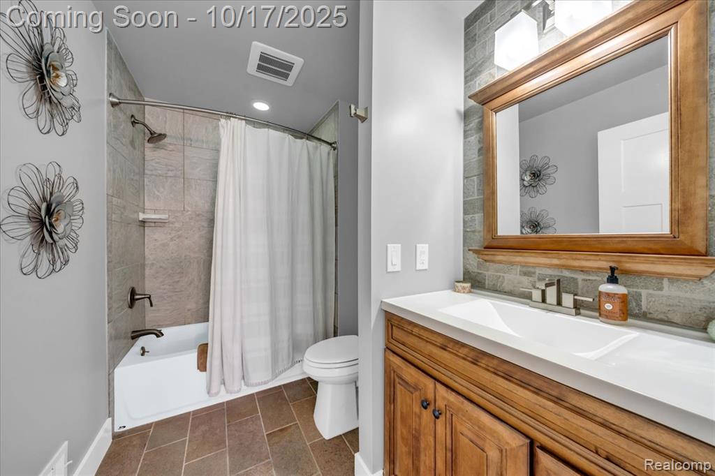 818 Longfellow Avenue, Royal Oak, MI 48067 — Photo 45