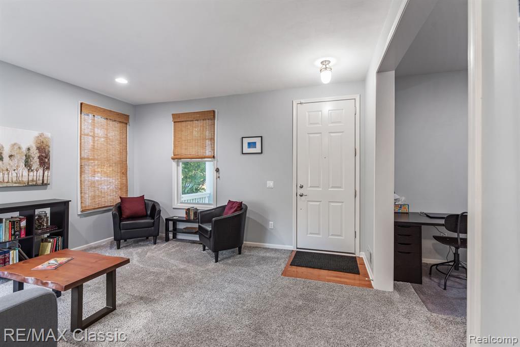 50177 Harding Street, Canton, MI 48188 — Photo 7