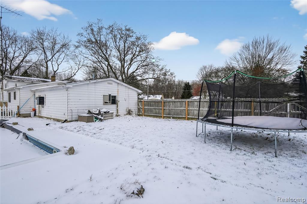 4199 Sheraton Drive, Flint, MI 48532 — Photo 39