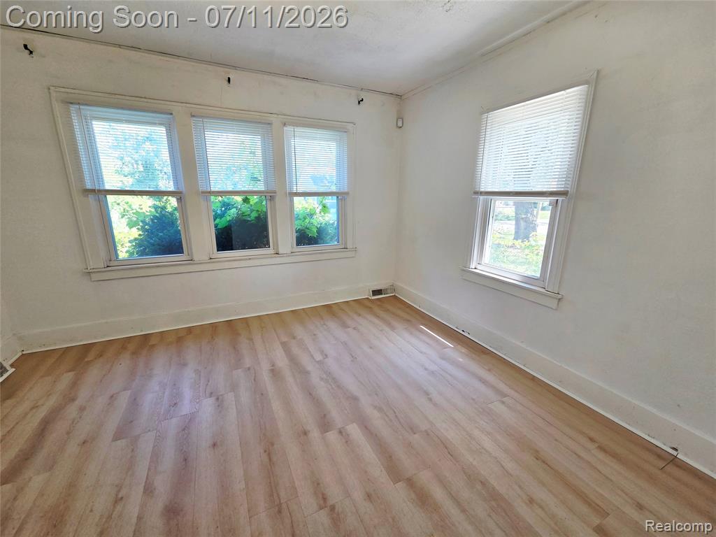 5021 Anatole Street, Grosse Pointe, MI 48236 — Photo 9
