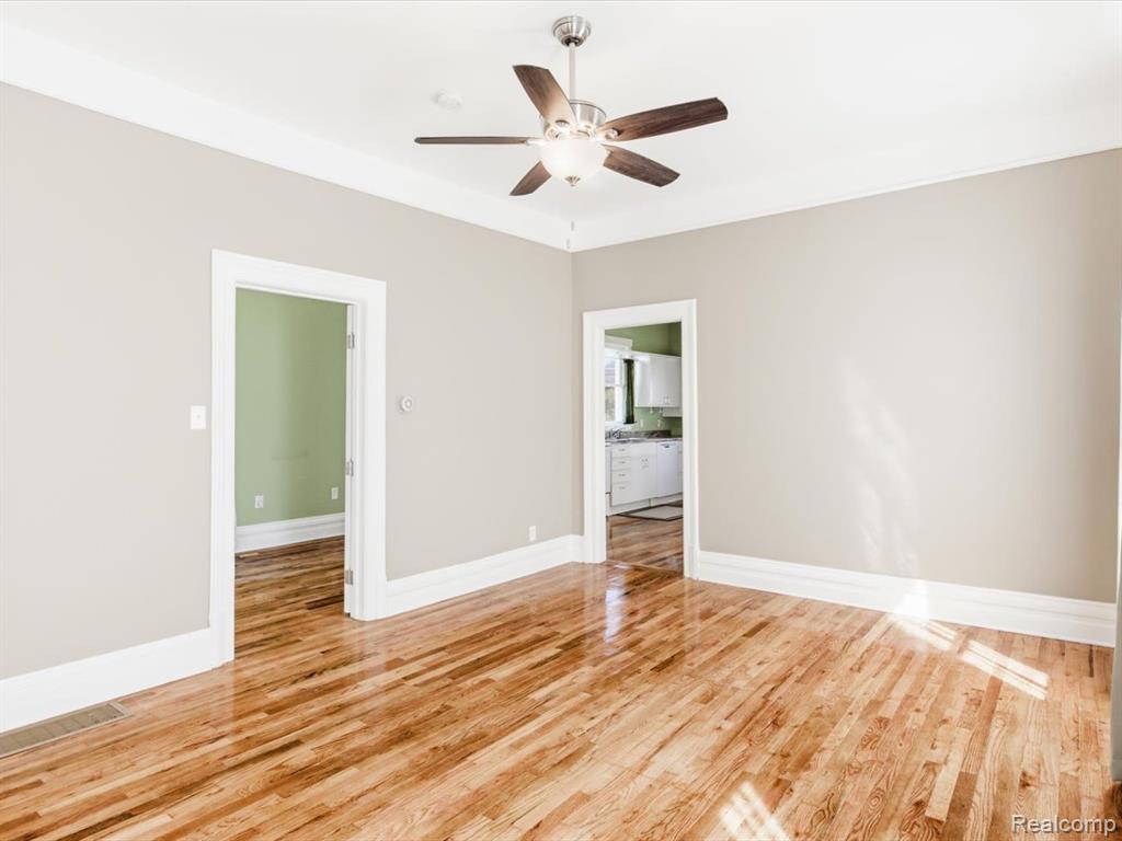 1618 MILITARY Street, Port Huron, MI 48060 — Photo 12
