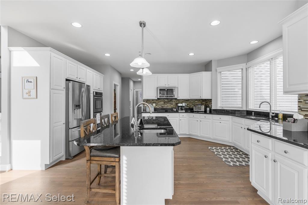 8320 MISTY, Grand Blanc, MI 48439 — Photo 32