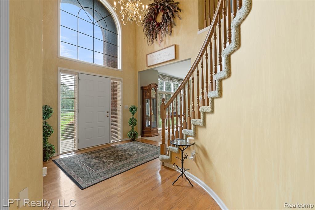 9968 Tuscany Valley Way, South Lyon, MI 48178 — Photo 8