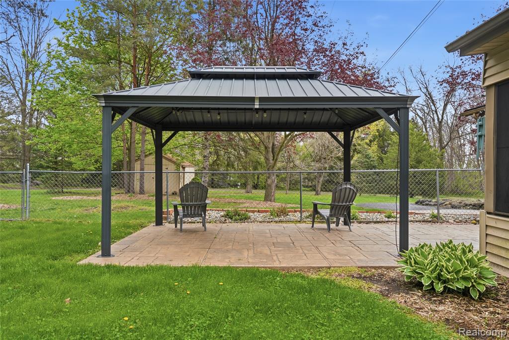 1525 E Dawson Road, Milford, MI 48381 — Photo 53