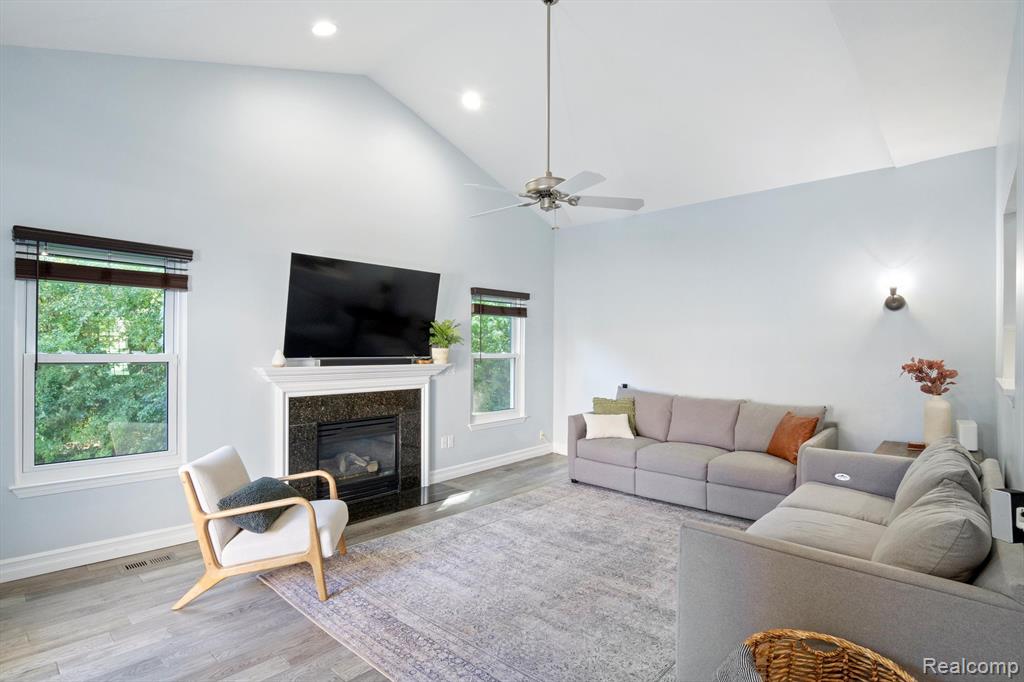7992 THORNHILL Drive, Ypsilanti, MI 48197 — Photo 16