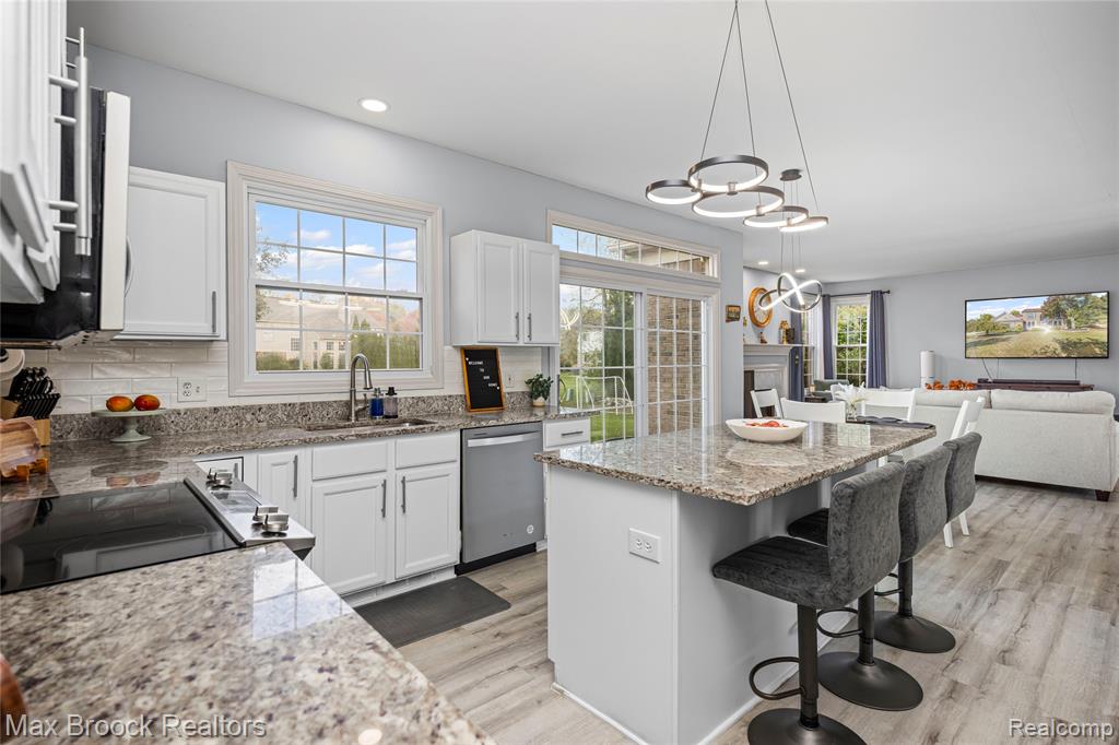 47078 Bing Drive, Canton, MI 48187 — Photo 15