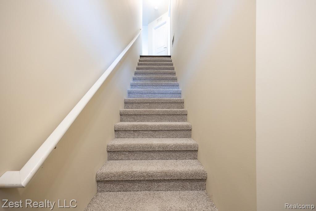 45814 Aragon Lane, Canton, MI 48187 — Photo 2