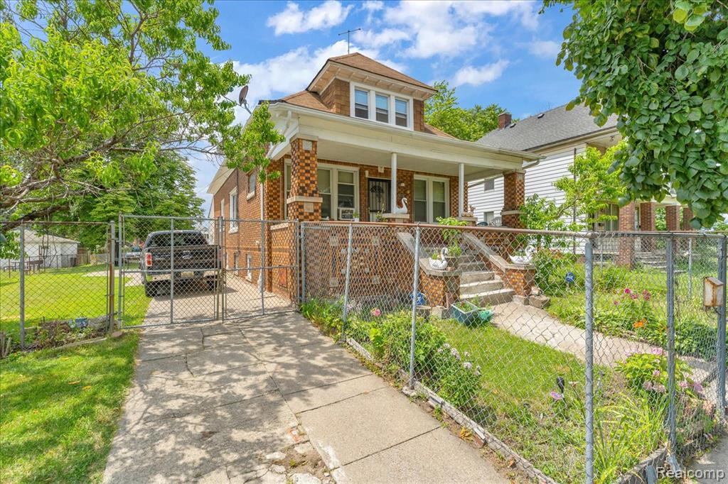 5215 Larkins Street, Detroit, MI 48210 — Photo 2