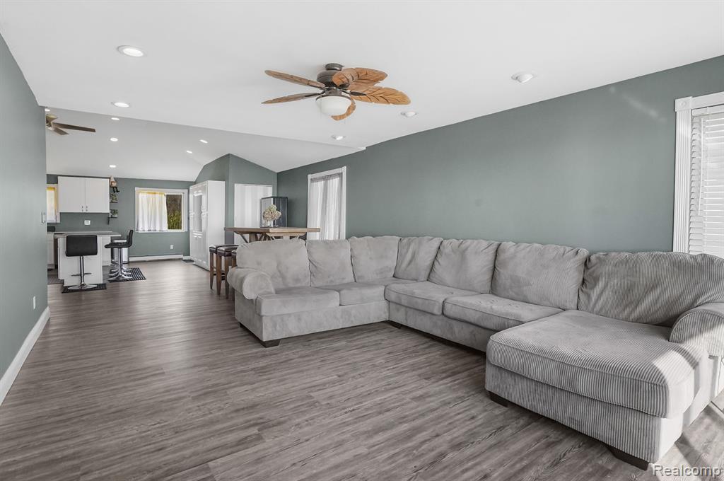 49328 Bayshore Drive, Chesterfield, MI 48047 — Photo 13