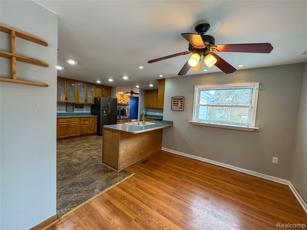 5381 Merrick Street, Dearborn Heights, MI 48125 — Photo 10