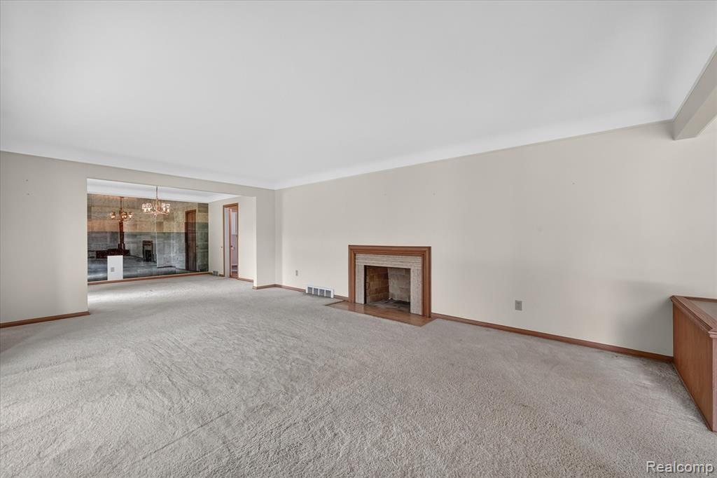 3 Shorecrest Circle, Grosse Pointe, MI 48236 — Photo 10