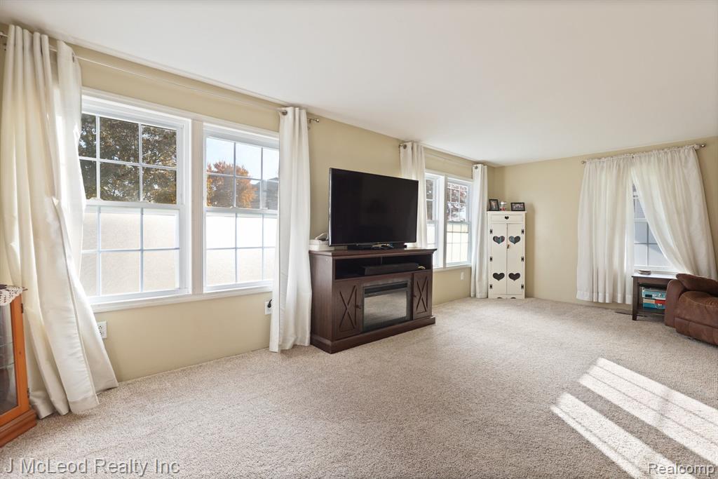4618 Main Street, Millington, MI 48746 — Photo 11