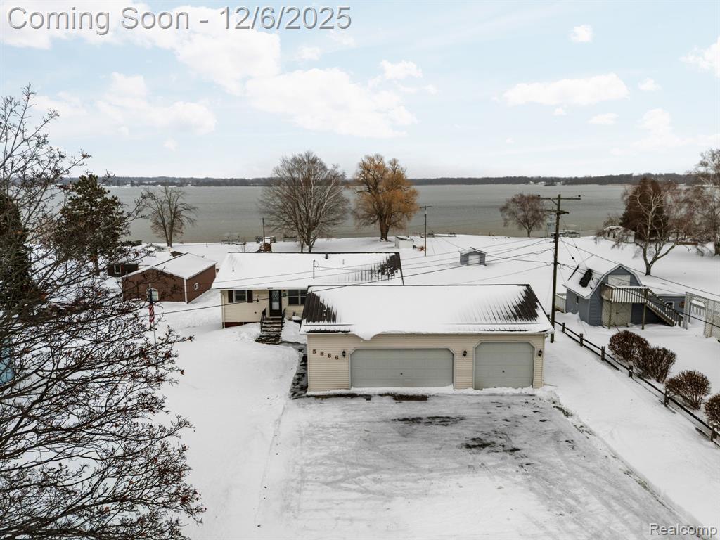 5886 S Green Avenue, Fremont, MI 49412 — Photo 4