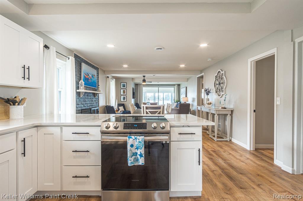 4297 HUNTERS Drive, Highland, MI — Photo 12