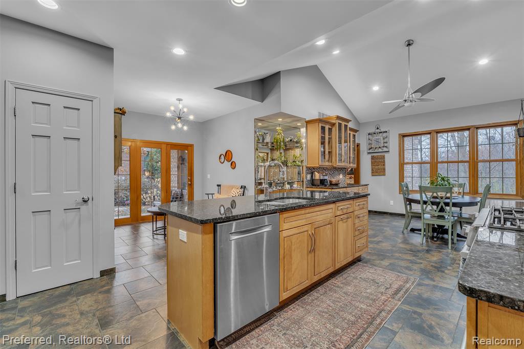 7424 Stonebrook Drive, Canton, MI 48187 — Photo 38