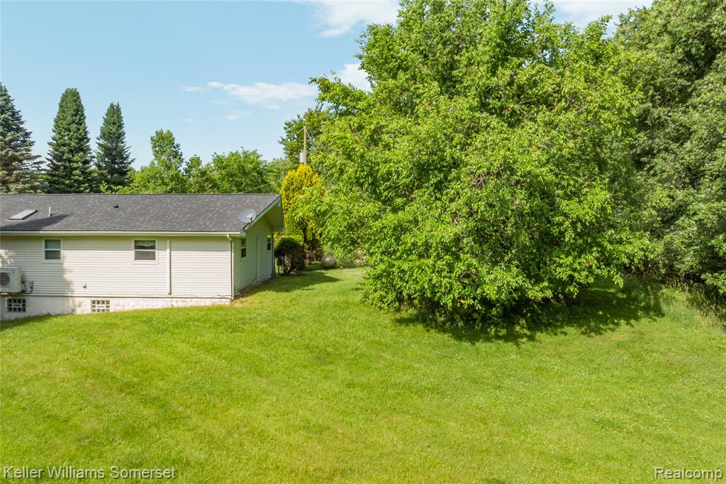 2344 Rochester Road, Leonard, MI 48367 — Photo 62
