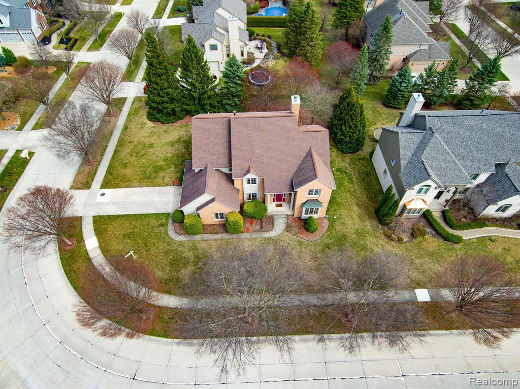 45857 ASHFORD Circle, Novi, MI — Photo 46