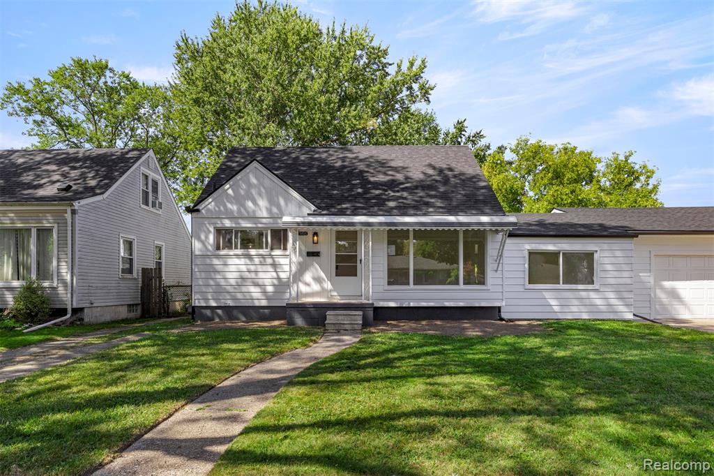 5925 Gilman Street, Garden City, MI — front exterior