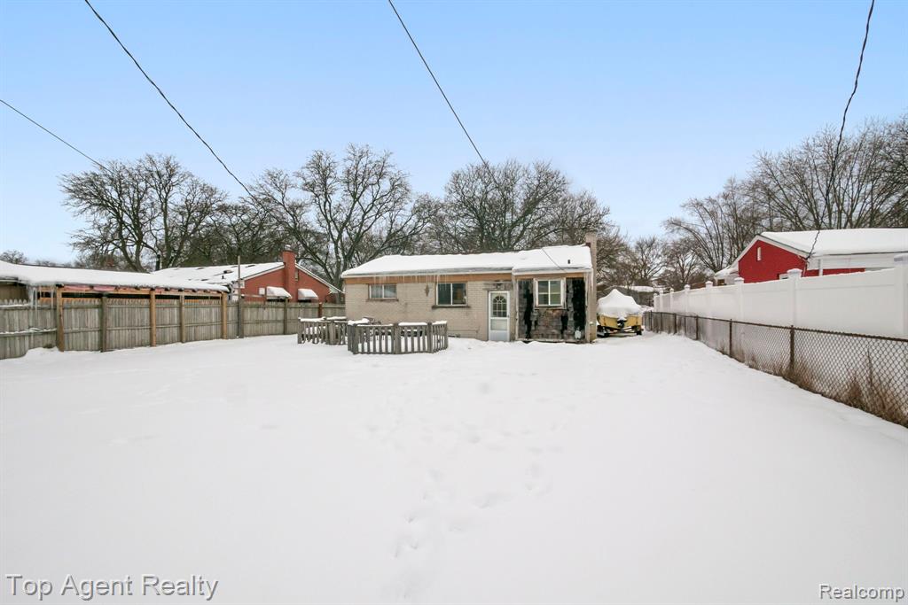 520 Linda Vista Drive, Pontiac, MI 48342 — Photo 36