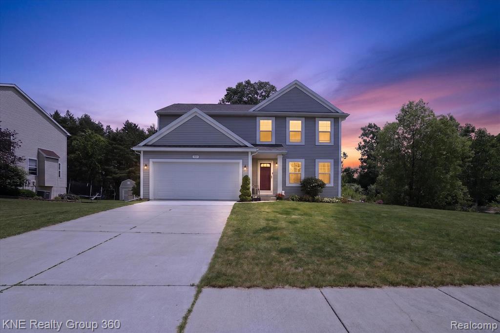 7067 Glenmeadow Court, Grand Blanc, MI 48439 — Photo 2