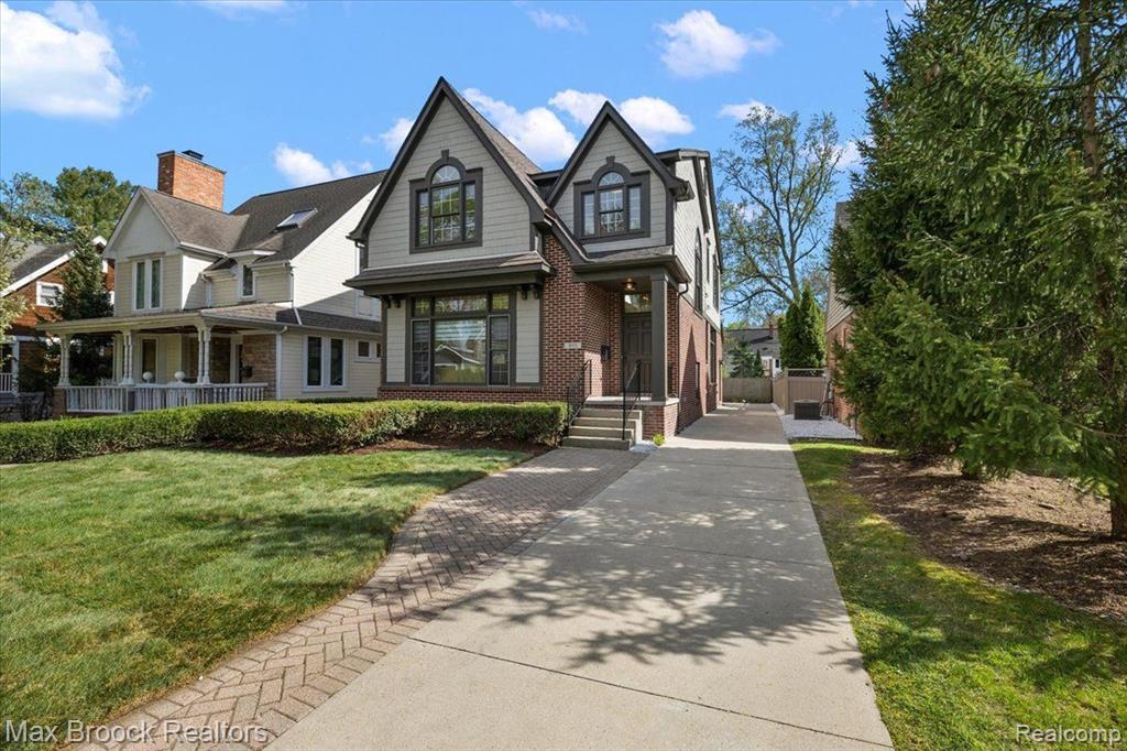 855 WALLACE Street, Birmingham, MI 48009 — Photo 43