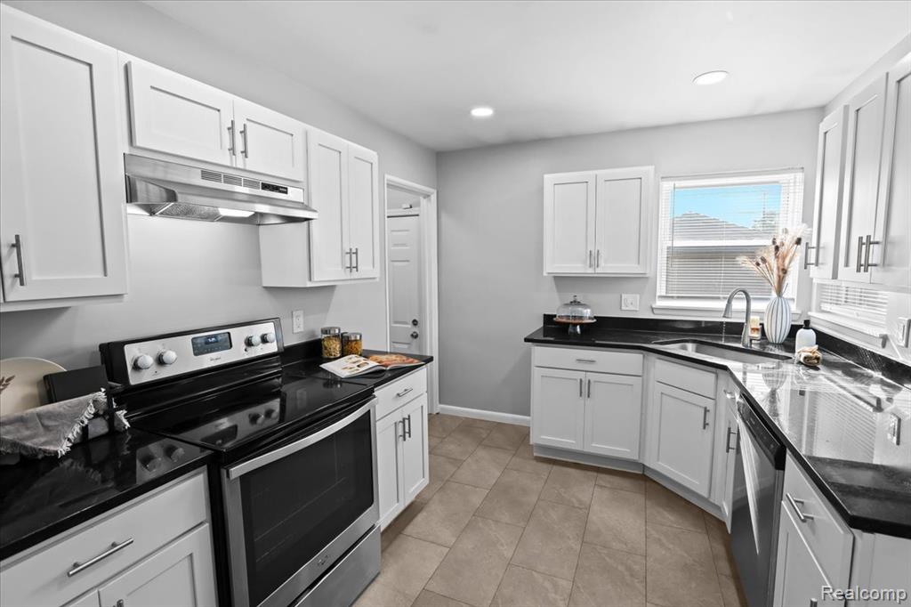 9213 Virgil Avenue, Redford, MI 48239 — Photo 10