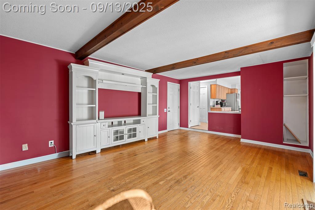 5493 S Piccadilly, West Bloomfield, MI — Photo 13