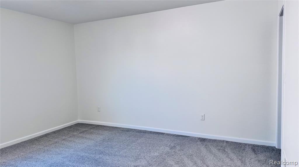912 Petersburg Drive, Canton, MI 48188 — Photo 30